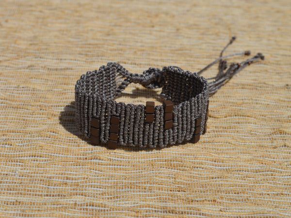 Agni handmade square beaded bracelet